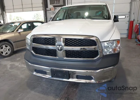 2018 Ram 1500 Tradesman 4X2 6'4 Box z USA, uszkodzony, nr VIN 1C6RR6FG4JS325543